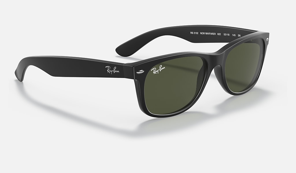 Ray-Ban New Wayfarer Black Rubber/G-15 Green 55 mm Sunglasses