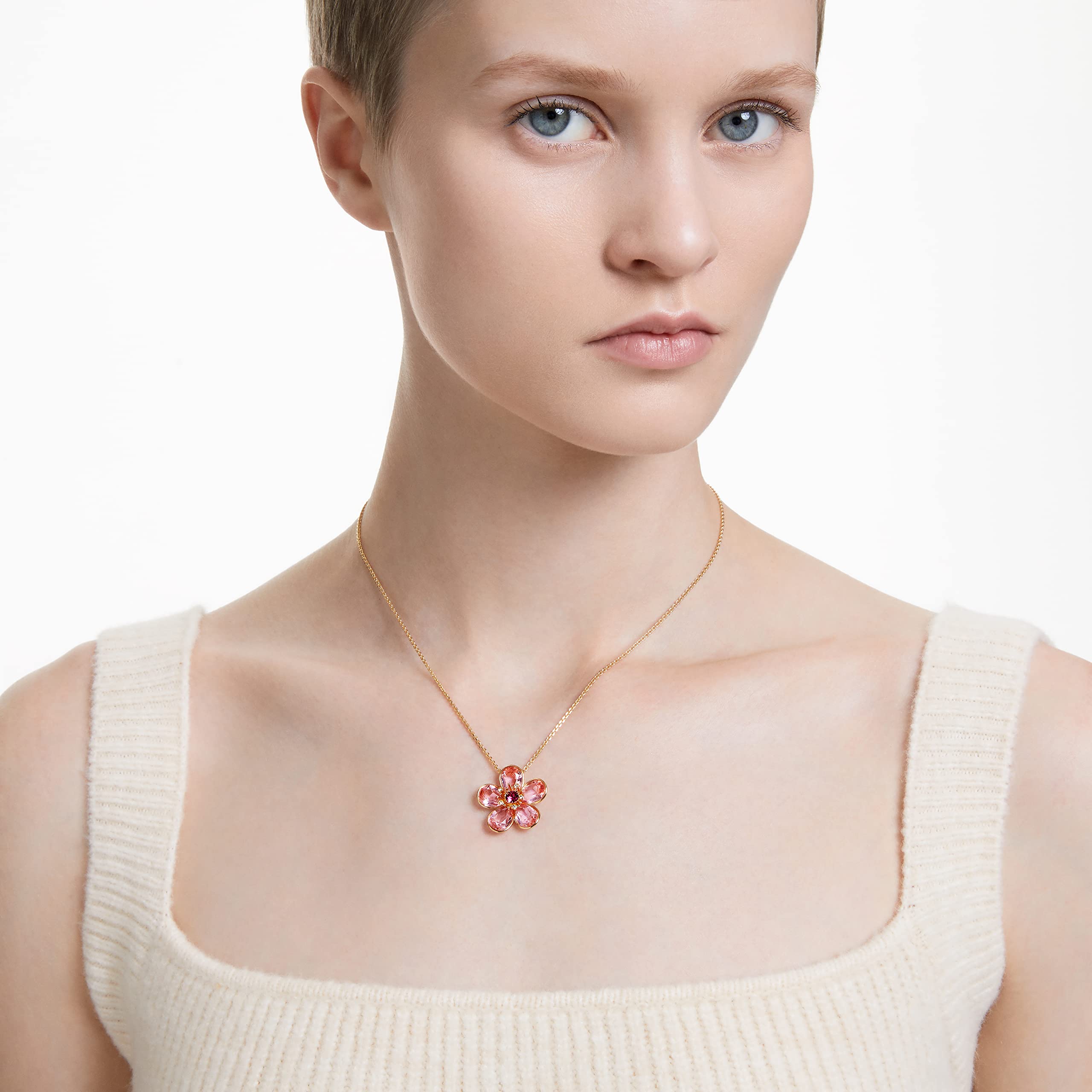 Swarovski Idyllia Pendant Necklace Flower, Small, Pink, Gold-Tone
