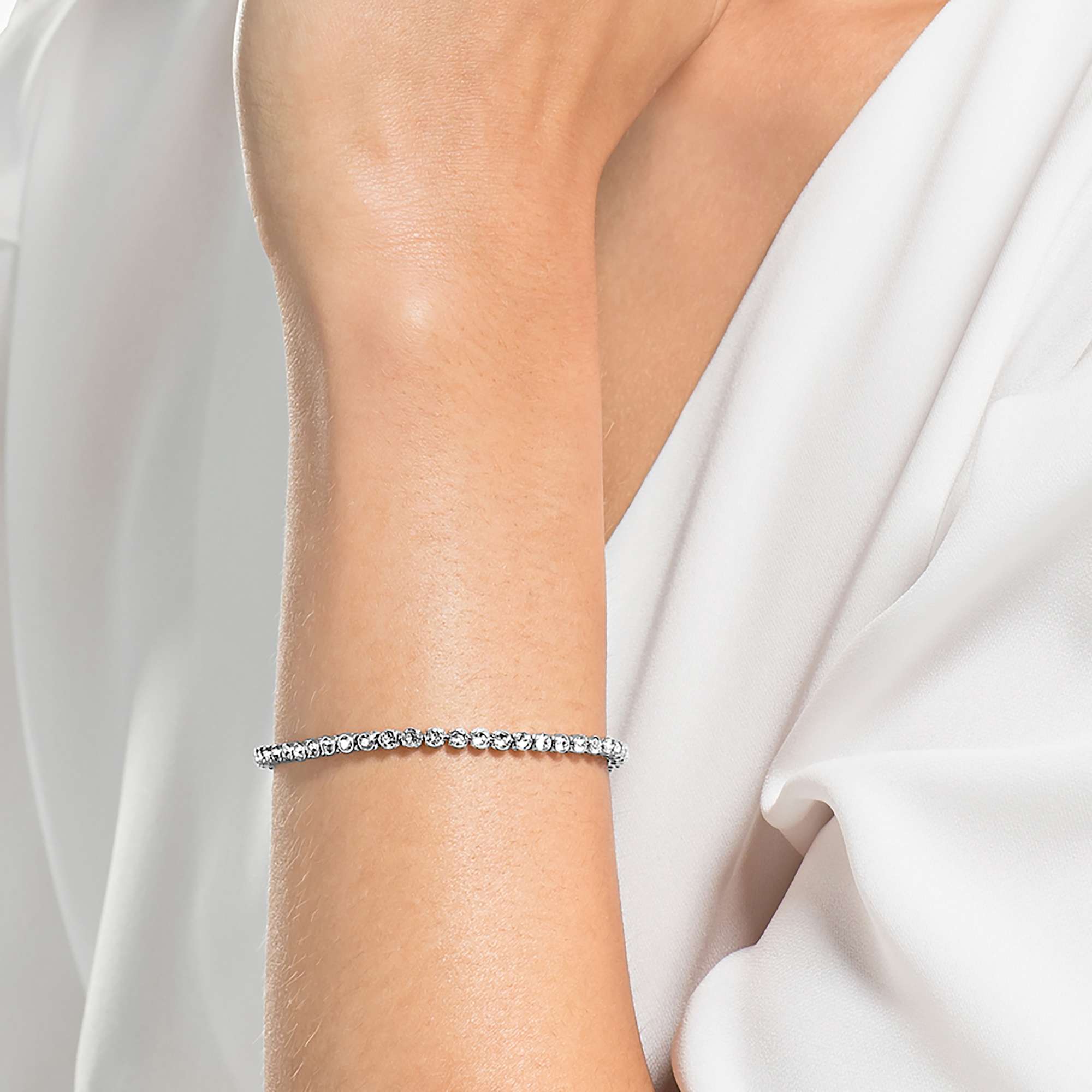 Swarovski Imber Emily Tennis Bracelet Round Cut, White, Rhodium
