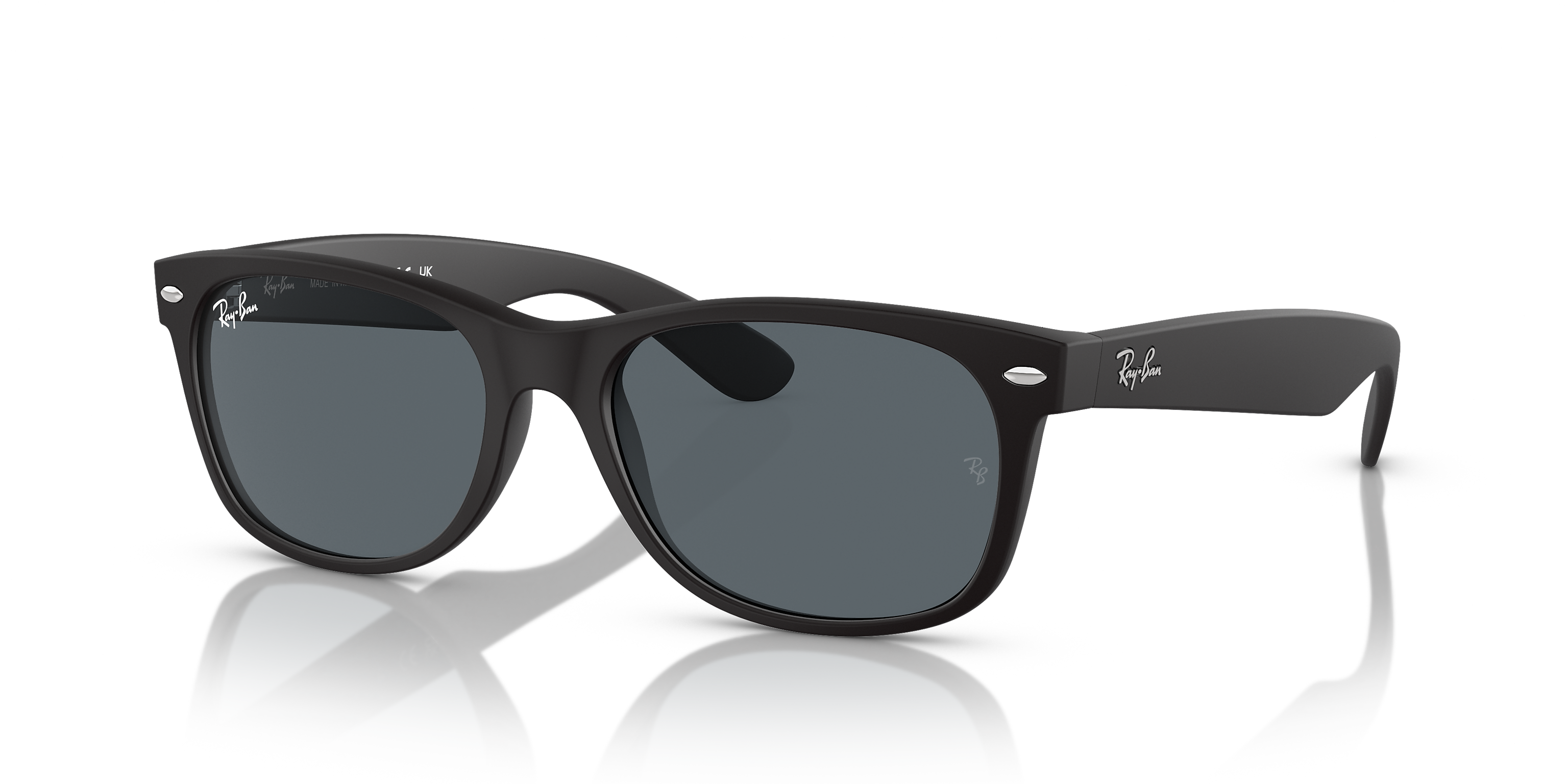 小物 Ray-Ban NEW WAYFARER RB2132-F 622 Ray-Ban New Wayfarer Matte Black/Blue 58 mm Sunglasses RB2132 622